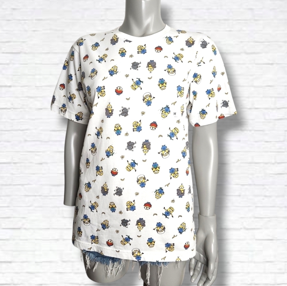 Uniqlo X Despicable Me Minion Print White Short Sleeve Tee Shirt Size M NWT